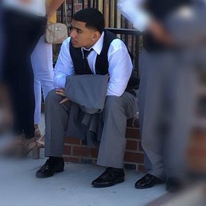 Meet your Posher, Diego